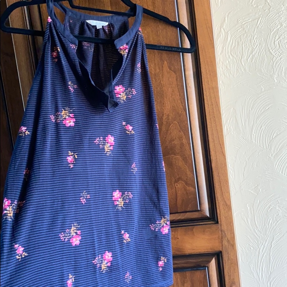 Lucky floral tank new condition Sz XS/S